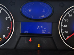 2013款 1.5L 手动 三厢 精英型