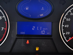 2013款 1.5L 手动 三厢 精英型