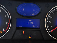 2013款 1.5L 手动 三厢 精英型