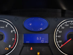 2013款 1.5L 手动 三厢 精英型