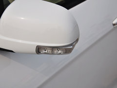 2013款 1.5L 手动 三厢 精英型