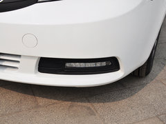 2013款 1.5L 手动 三厢 精英型