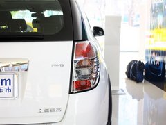2013款 2.4L 自动 7座城市版