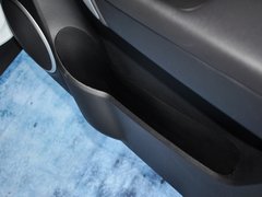 2013款 2.4L 自动 7座城市版