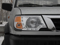 2013款 2.5T 手动 四驱标准型  5座