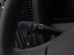 2013款 2.5T 手动 四驱标准型  5座