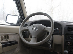 2013款 2.5T 手动 四驱标准型  5座