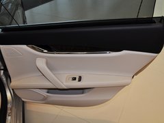 总裁 2013款 3.0T 标准型