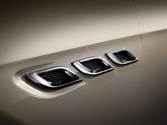 2013款 3.8T 标准型