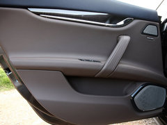 2013款 3.8T 标准型
