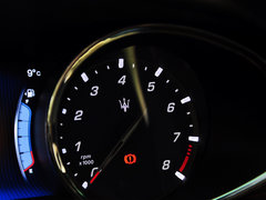 2013款 3.8T 标准型