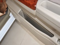 2013款 2.4L 手动 两驱标准型KA24