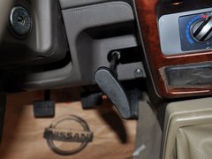 2013款 2.4L 手动 两驱标准型KA24