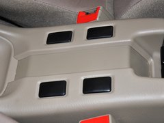 2013款 2.4L 手动 两驱标准型KA24