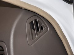 2013款 2.4L 手动 两驱标准型KA24