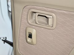 2013款 2.4L 手动 两驱标准型KA24