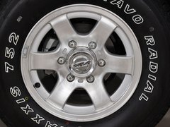 2013款 2.4L 手动 两驱标准型KA24