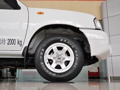 2013款 2.4L 手动 两驱标准型KA24
