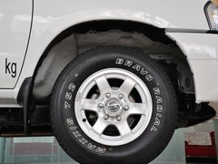 2013款 2.4L 手动 两驱标准型KA24