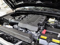 2013款 4.0L 自动 5座