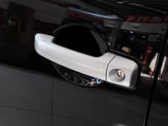 2013款 4.0L 自动 5座