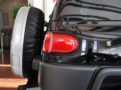 2013款 4.0L 自动 5座