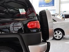 2013款 4.0L 自动 5座