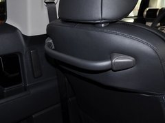 2013款 4.0L 自动 5座
