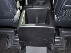 2013款 4.0L 自动 5座