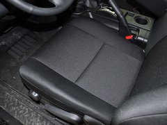 2013款 4.0L 自动 5座