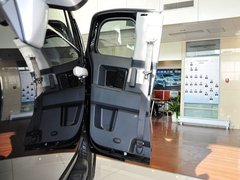 2013款 4.0L 自动 5座
