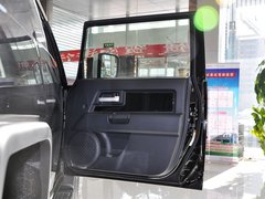 2013款 4.0L 自动 5座