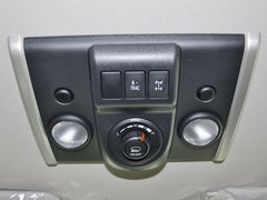 2013款 4.0L 自动 5座