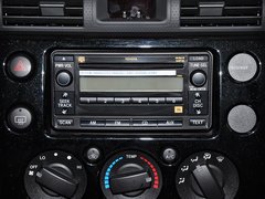 2013款 4.0L 自动 5座
