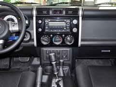 2013款 4.0L 自动 5座