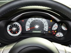 2013款 4.0L 自动 5座