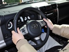 2013款 4.0L 自动 5座