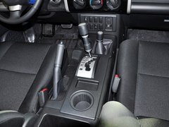 2013款 4.0L 自动 5座