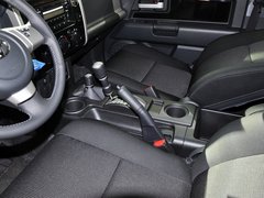 2013款 4.0L 自动 5座