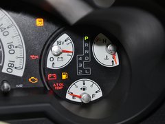 2013款 4.0L 自动 5座