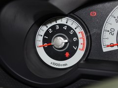 2013款 4.0L 自动 5座