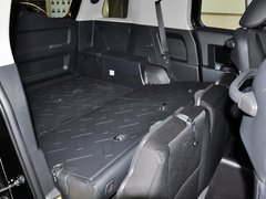 2013款 4.0L 自动 5座