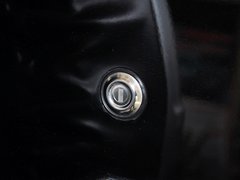 2013款 4.0L 自动 5座