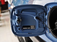 2013款 4.0L 自动 5座