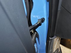 2013款 4.0L 自动 5座
