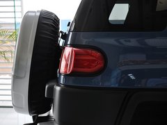 2013款 4.0L 自动 5座