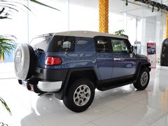 2013款 4.0L 自动 5座