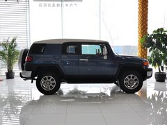 2013款 4.0L 自动 5座