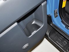 2013款 4.0L 自动 5座