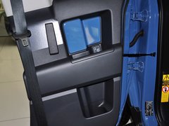 2013款 4.0L 自动 5座